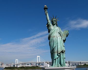 Evacuaron la Estatua de la Libertad tras una falsa amenaza de bomba