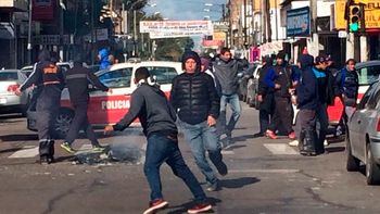 interpelacion de grindetti: corridas y tiros en el concejo deliberante de lanus interpelacion de grindetti: corridas y tiros en el concejo deliberante de lanus