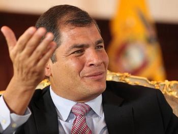 Correa amenaza con renunciar a la Presidencia de Ecuador
