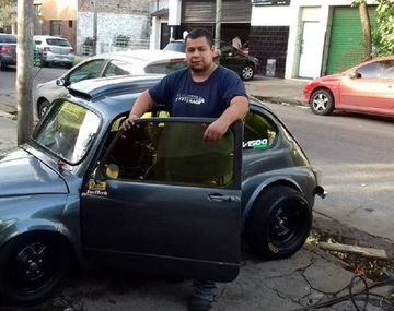 Gustavo era mecánico y tenía 35 años