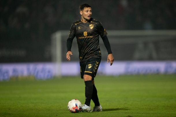 Mauro Zárate rescindió contrato con Platense