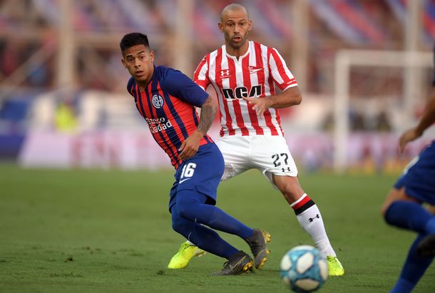 Con el regreso de Mascherano al fútbol argentino, Estudiantes empató con San Lorenzo