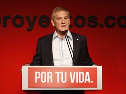 Me parece mezquino el que critica a Scioli y no propone