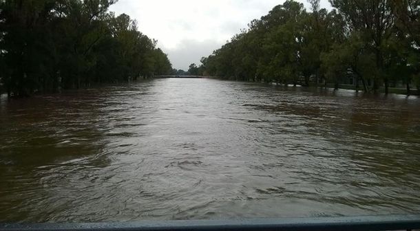 En medio de las inundaciones, rige un alerta por tormentas fuertes en Santa Fe