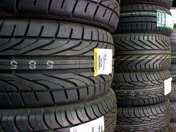 Los supermercados que están ofreciendo neumáticos con promociones y finaciamientos. Los supermercados que están ofreciendo neumáticos con promociones y finaciamientos.