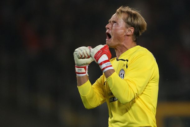 Conmoción en el fútbol: murió Alexander Manninger, exarquero de la Juventus y el Arsenal