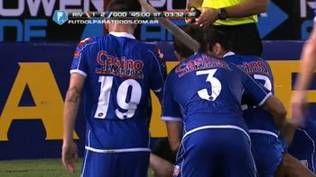 asi fue la brutal y cobarde agresion en el monumental a un jugador de godoy cruz asi fue la brutal y cobarde agresion en el monumental a un jugador de godoy cruz