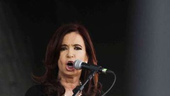 cristina kirchner reitero su pedido de unidad nacional en twitter