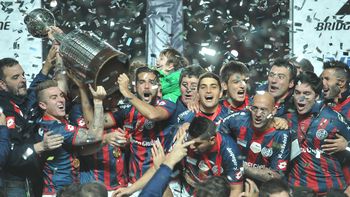tras la consagracion en la libertadores, san lorenzo tendra nueva indumentaria tras la consagracion en la libertadores, san lorenzo tendra nueva indumentaria