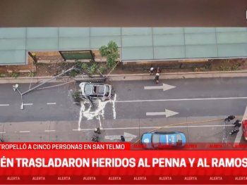 Brutal choque en San Telmo: al menos siete personas heridas