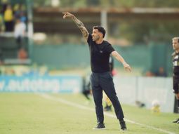 talleres le puso fin al ciclo de carlos tevez tras el duro golpe en el clasico cordobes talleres le puso fin al ciclo de carlos tevez tras el duro golpe en el clasico cordobes