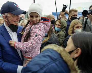 Explosiones cerca de la ciudad que visita Biden