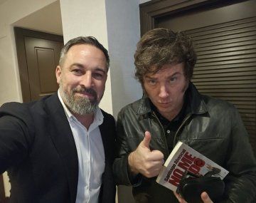 Xenofobia libertaria: el socio de Milei en España usó tucumano como insulto