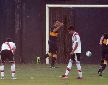 Boca se quedó con la revancha del Superclásico