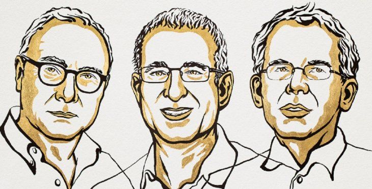 Un economista que demostró que la suba del salario no genera desempleo ganó el Premio Nobel