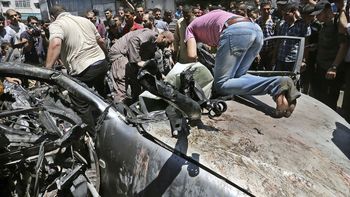 avanza la ofensiva en gaza: al menos 10 muertos avanza la ofensiva en gaza: al menos 10 muertos