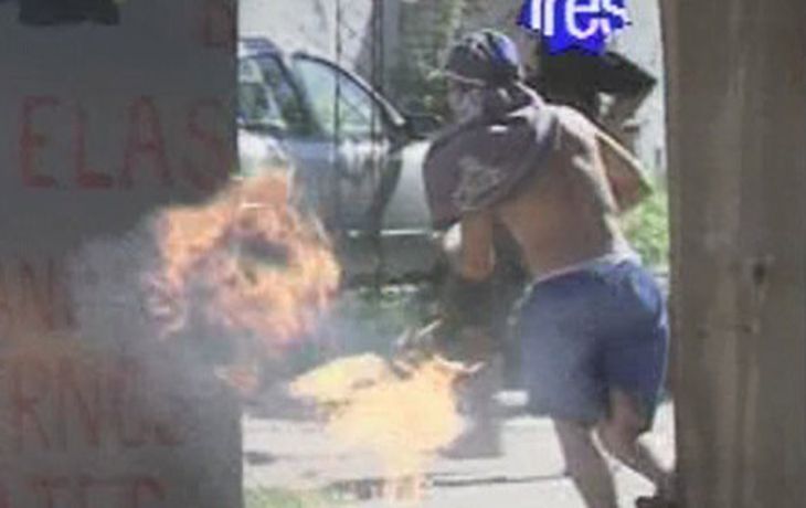 Santa Fe: vecinos incendiaron un búnker de drogas