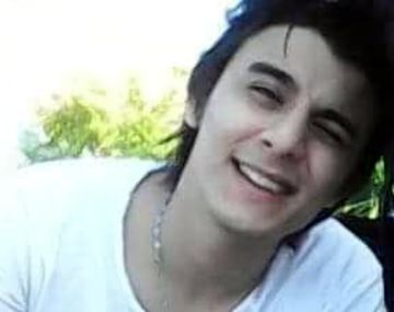 Buscan a un joven que se cayó de una lancha en el río Paraná