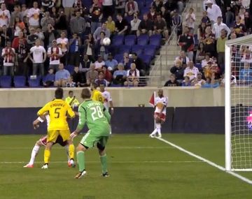 Golazo olímpico de Henry en el fútbol estadounidense