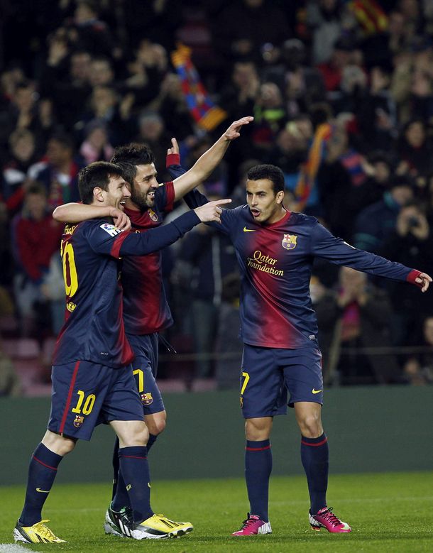 Con un Lionel Messi genial el Barcelona goleó al Osasuna
