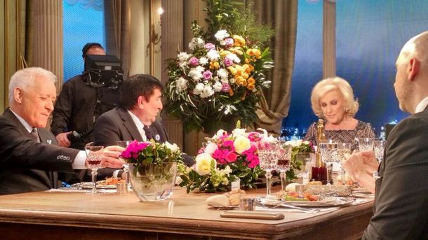 Durán Barba en el programa de Mirtha: La visión de que hay gente muriéndose de hambre no es real