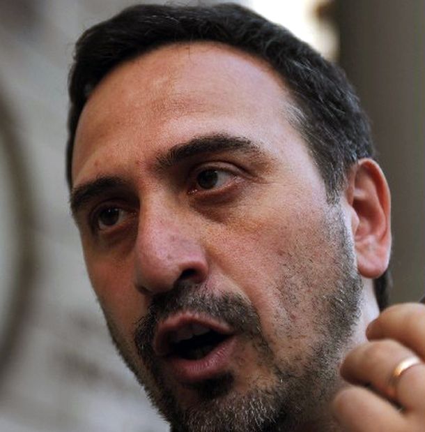 Menghini: Los que no dormimos somos los padres