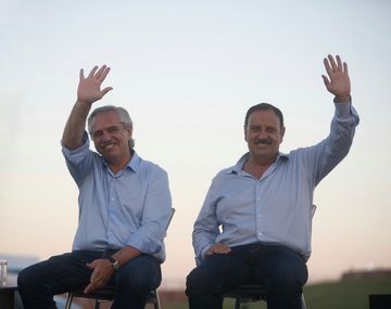 Alberto Fernández viaja a La Rioja tras felicitar a los tres gobernadores electos