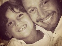 pampita publico una tierna foto de vicuna y su hijo pampita publico una tierna foto de vicuna y su hijo