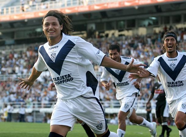 Mauro Zárate ilusiona a los hinchas: Quiero jugar en Vélez