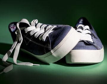  El truco casero para evitar que se mojen las zapatillas