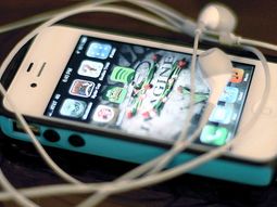 apple lanzara un software para convertir el iphone en un control remoto apple lanzara un software para convertir el iphone en un control remoto