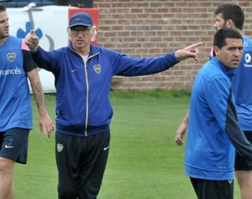 Boca entrenó bajo techo y recuperó a Ledesma
