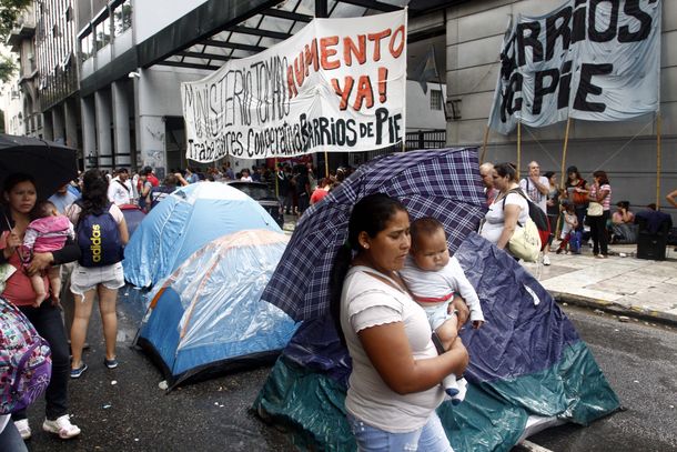 Barrios de Pie amenazó con cortes sorpresivos en distintos puntos de la Ciudad