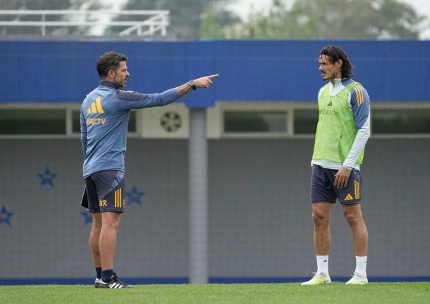 La razón por la que Fernando Gago puso de suplente a Edinson Cavani en Boca contra Unión