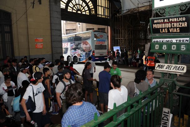 Cancelan un tren a Mar del Plata por estar en  malas condiciones