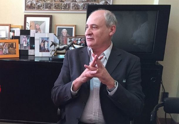 Enrique Marucci en su despacho