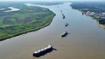 Adjudican la concesión de la Hidrovía del río Paraná al consorcio de Jan De Nul y Servimagnus