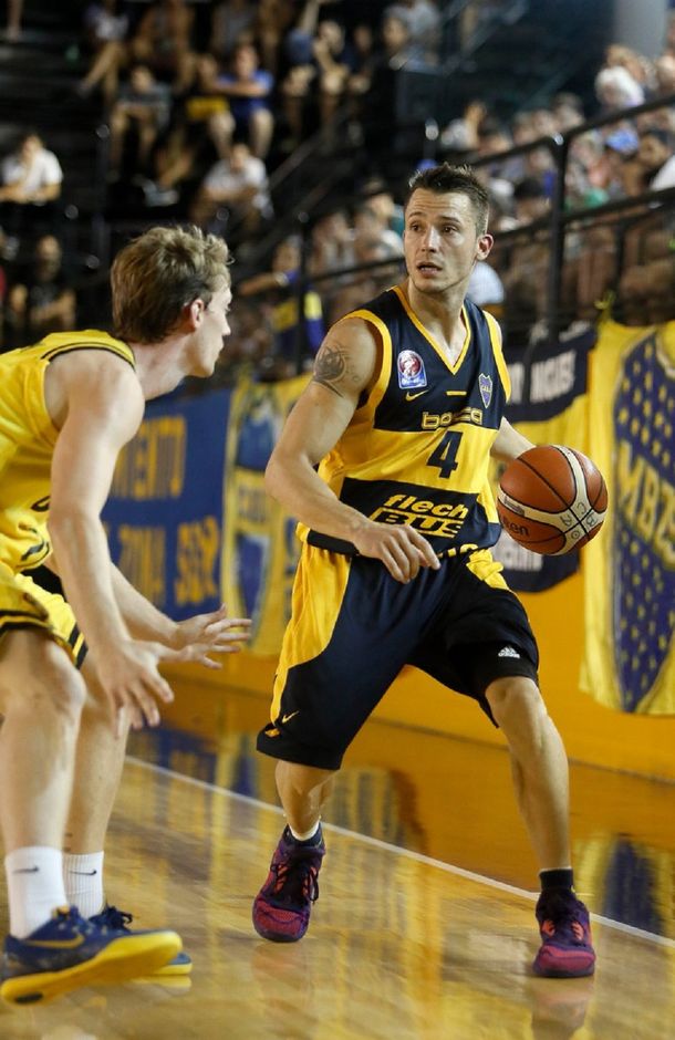 Lucas Pérez. base del básquet de Boca
