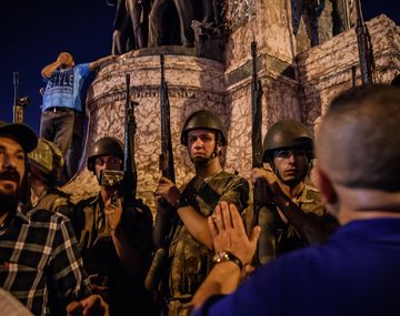 Conmoción en Turquía: el Gobierno aseguró que el golpe fue abortado