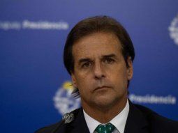 Los gobiernos de Argentina, Brasil y Paraguay amenazaron con iniciar acciones judiciales si Uruguay insiste en incorporarse al Acuerdo Transpacífico. Los gobiernos de Argentina, Brasil y Paraguay amenazaron con iniciar acciones judiciales si Uruguay insiste en incorporarse al Acuerdo Transpacífico.