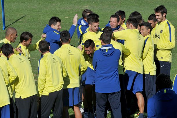 Con Gago recuperado, Boca perfila su equipo para el jueves