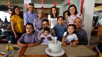 La familia de Oaxaca que más poder acumuló en todo el Estado. La familia de Oaxaca que más poder acumuló en todo el Estado.