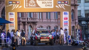 se acabo la espera: el rally dakar puso primera en buenos aires