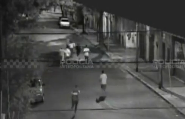 Graban violento robo de una patota en La Boca