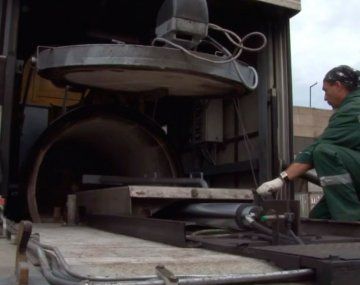 Revelan que Rusia lleva a Ucrania crematorios móviles