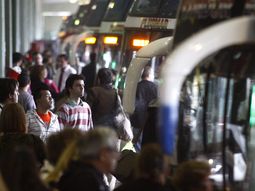 Los pasajeros deberán portar DNI para viajar en micro Los pasajeros deberán portar DNI para viajar en micro