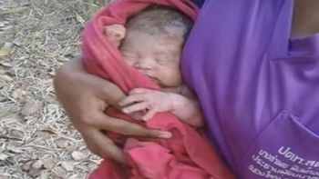 milagro: un bebe que fue apunalado 14 veces y enterrado vivo esta mejorando milagro: un bebe que fue apunalado 14 veces y enterrado vivo esta mejorando