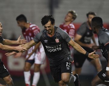 Estudiantes derrota a Unión