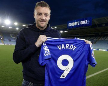 Bomba en la Premier: Vardy deja el Leicester después de 13 años