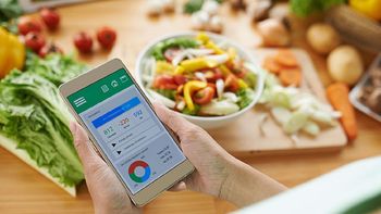 Varias aplicaciones permiten medir la cantidad de calorías en los alimentos. Varias aplicaciones permiten medir la cantidad de calorías en los alimentos.